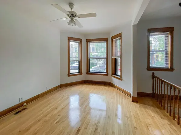 3635 N Paulina St #1, Chicago, IL 60613