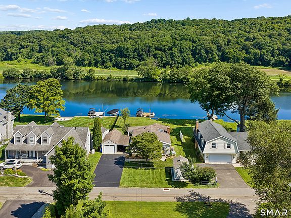 2nd image of 52 Housatonic Drive