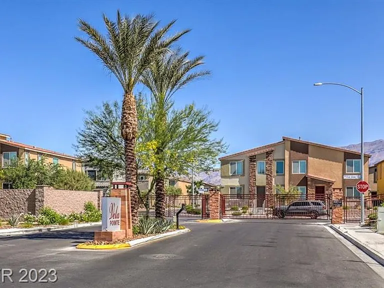 7431 Sunray Point St — Photo 23