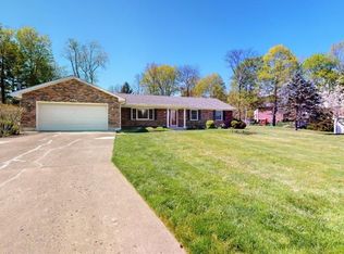 1235 Edition Dr, Dayton, OH 45434