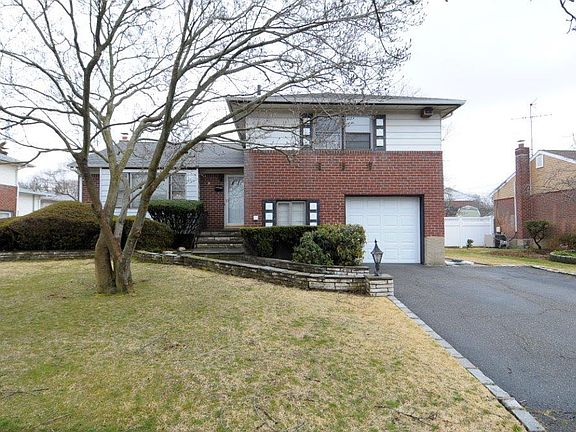 2nd image of 8 Theodore Dr