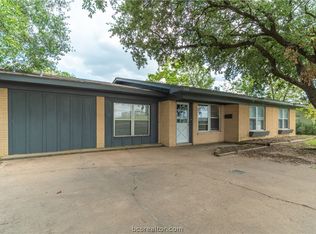 1602 George Bush Dr, College Station, TX 77840
