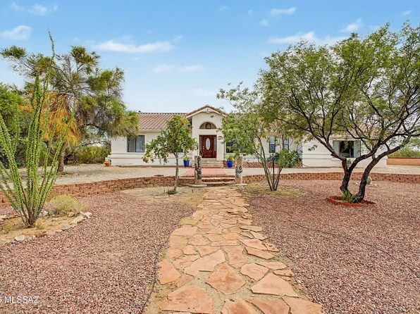 957 N Darlene Dr, Vail, AZ 85641