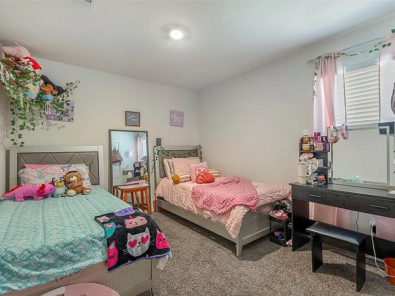 1404 Old Trail Rd — Photo 14