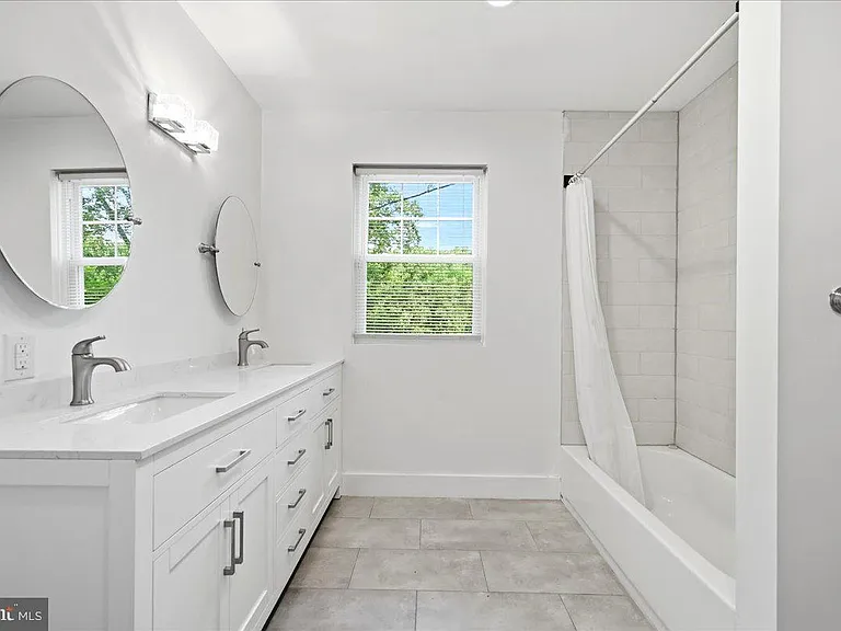 17 Lizbeth Ln — Photo 31