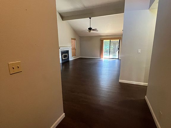 Entry to living area