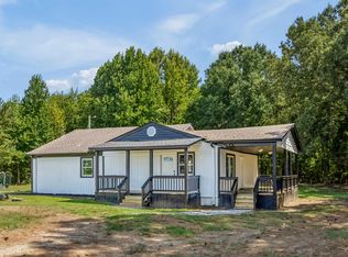 13301 Goodman Rd, Horn Lake, MS 38637