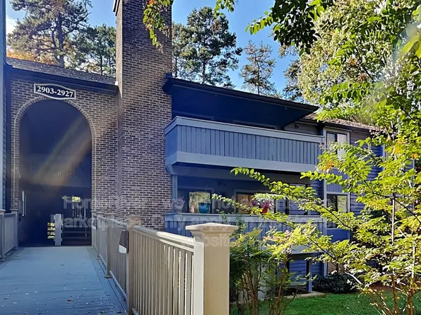 2921 Oaktop Cir, Greensboro, NC 27410