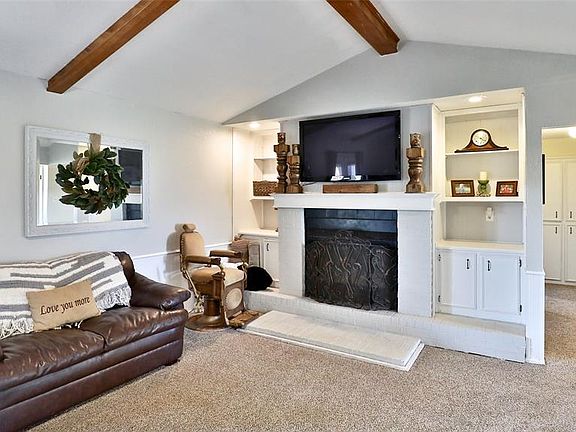 5th image of 2509 County Road 131