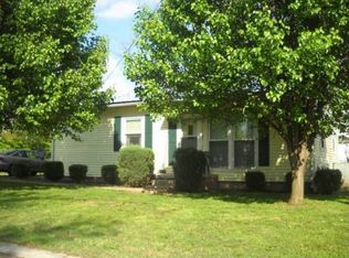 108 Grandview Dr, Hopkinsville, KY 42240