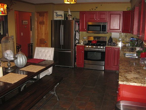 4th image of 108 Julianne Dr