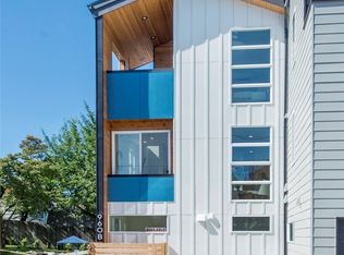 960 NW 96th St #B, Seattle, WA 98117