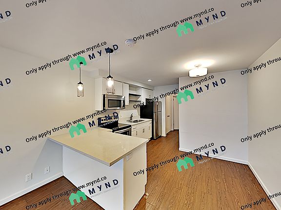 4th image of 1560 Jackson St #2