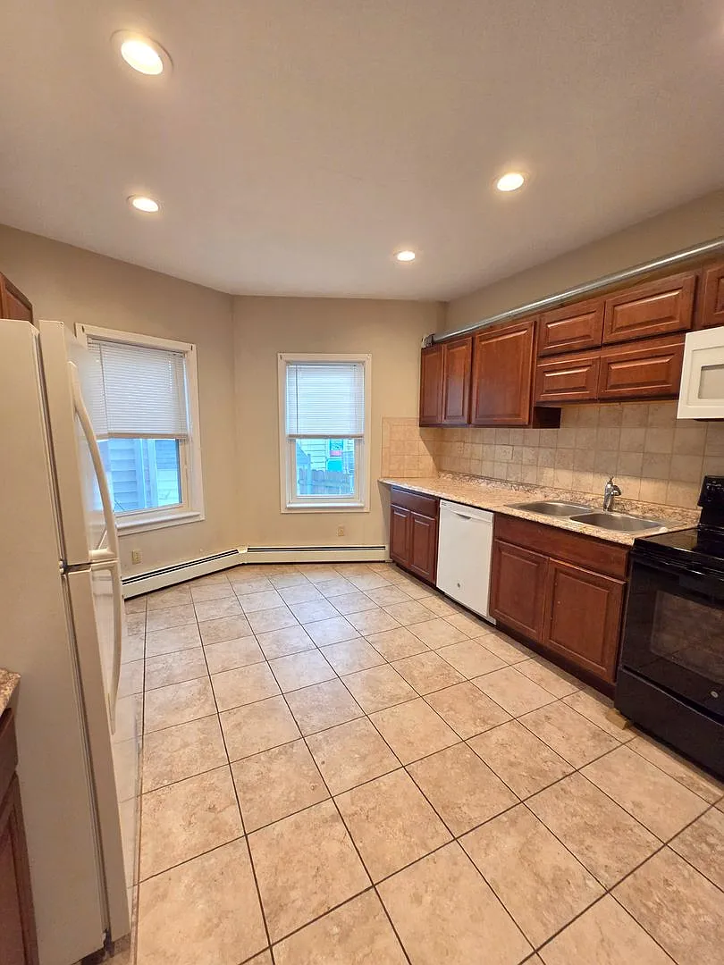 **Cranston/Village Neighborhood First Floor Two Bed/Two Bath - $1,895** — Photo 4