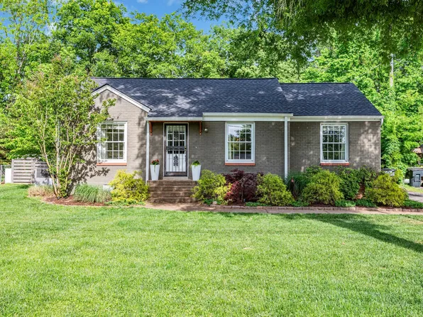 702 Groves Park Rd, Nashville, TN 37206