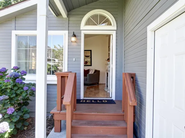 204 Glendale Rd, Colfax, CA 95713