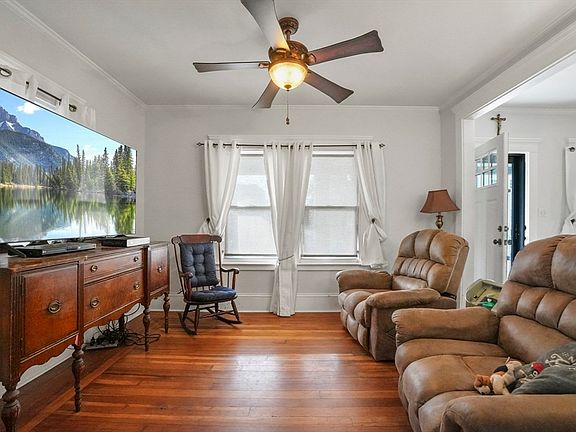5th image of 263 Hersom St