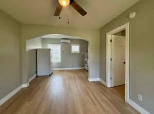 953 N Glendale Ave, Wichita, KS 67208