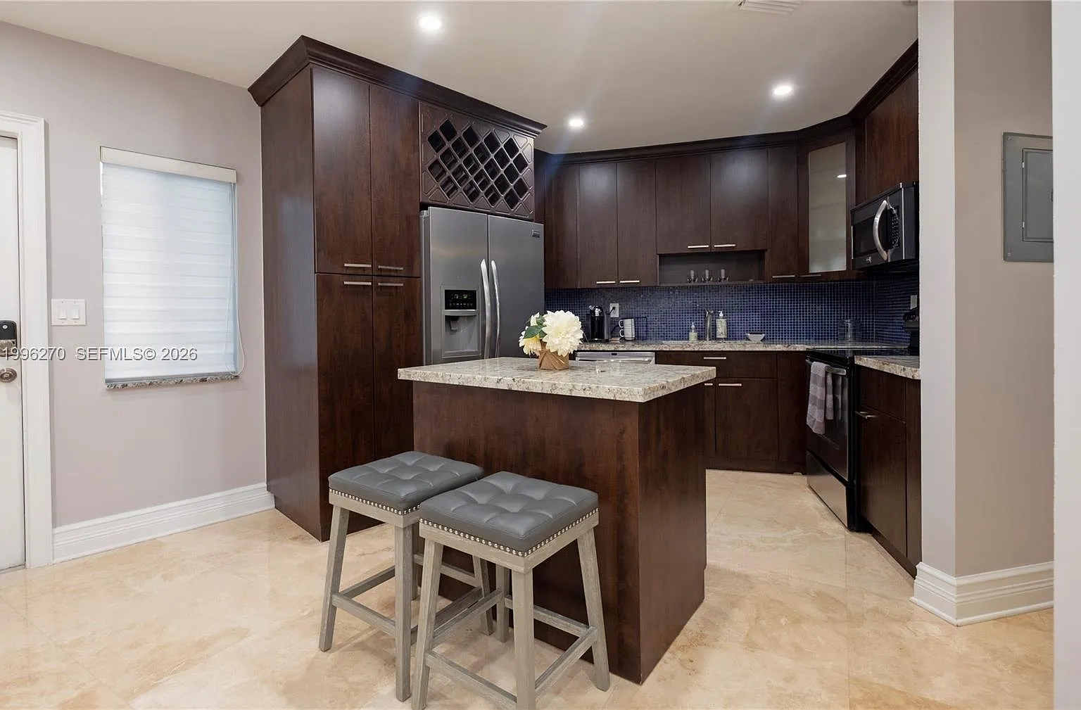 Sky Lake Gardens No 2 Con — Photo 2