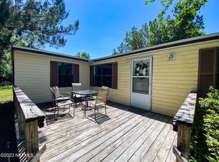 330 SW Chalet Ter, Fort White, FL 32038