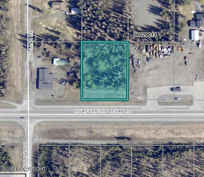 2nd image of 830 Kalifornsky Beach Rd