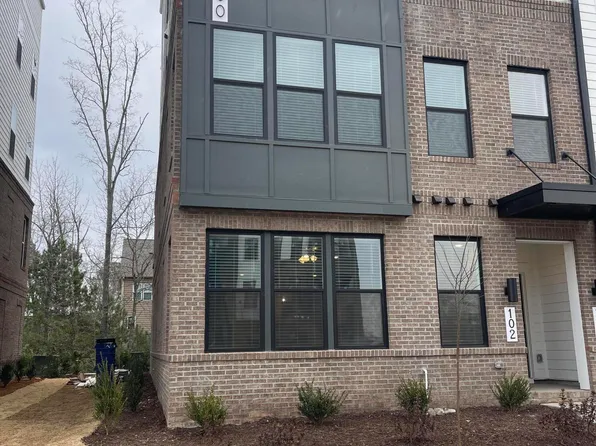 600 Hedrick Ridge Rd Unit 102, Cary, NC 27519