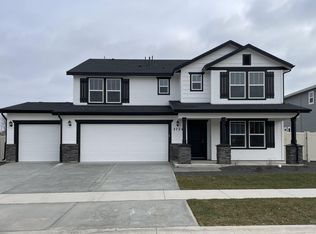 2724 N Ice Fire Pl, Star, ID 83669