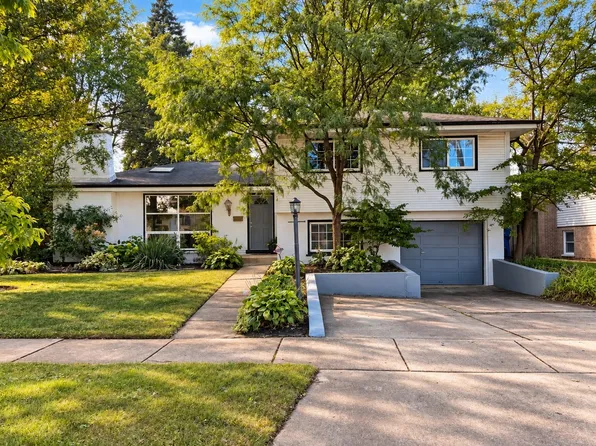 426 Amherst Ave, Des Plaines, IL 60016