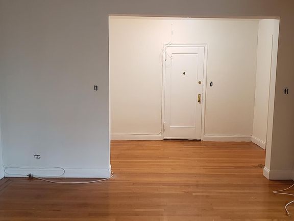 2nd image of 1820 E 13th St #6R
