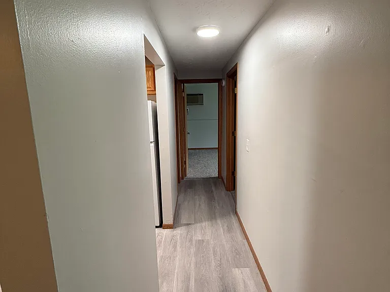 Oak Hills West Apartments — Photo 15