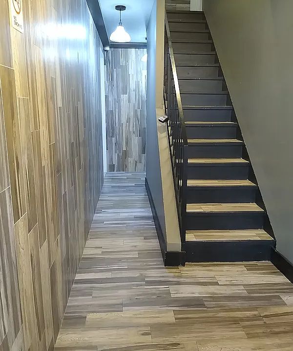 2nd image of 1819 Putnam Ave APT 1