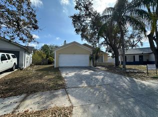 13624 Laraway Dr, Riverview, FL 33579