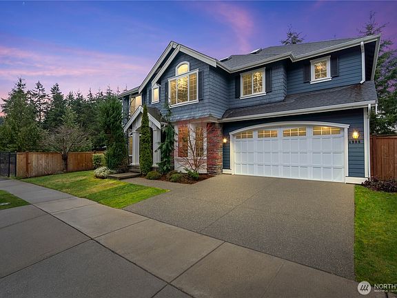 3rd image of 4906 70th Avenue Ct W