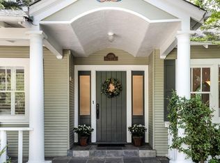 1355 Santa Cruz Ave, Menlo Park, CA 94025