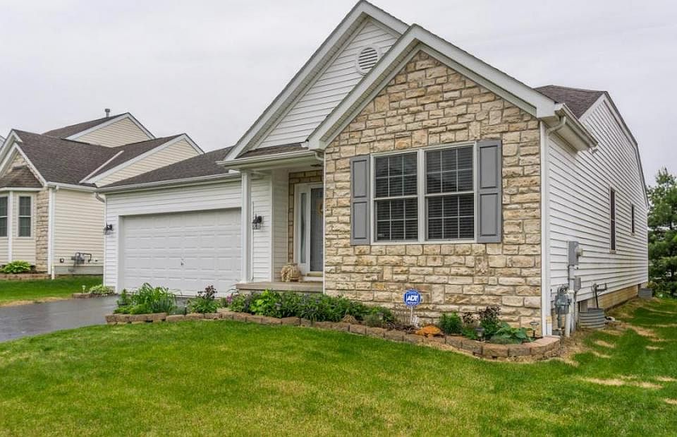 1st image of 763 Salinger Dr