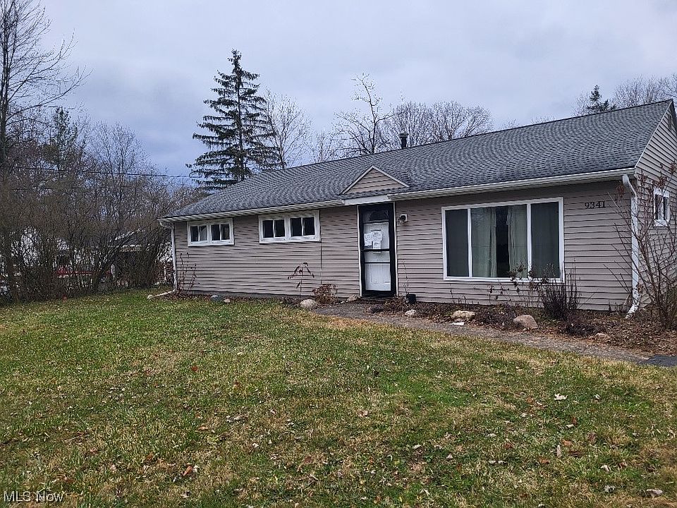 1st image of 9341 Briar Dr