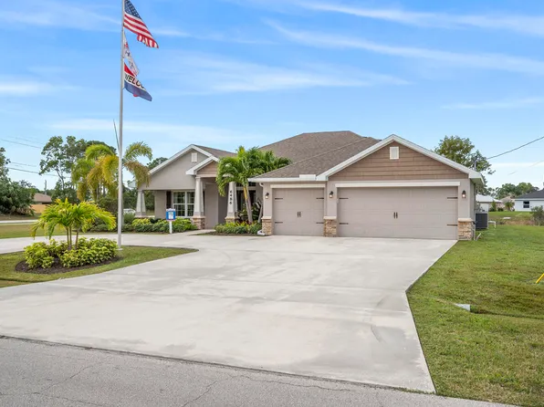 6486 NW Volucia Drive, Port St Lucie, FL 34986