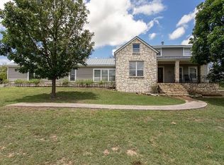 265 Shalako Dr, Kerrville, TX 78028