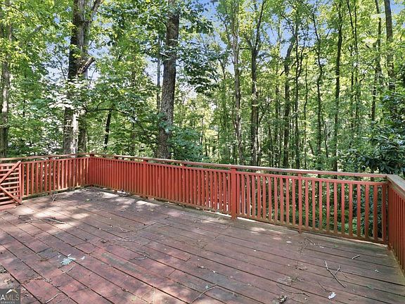 5th image of 3750 Junior Ln