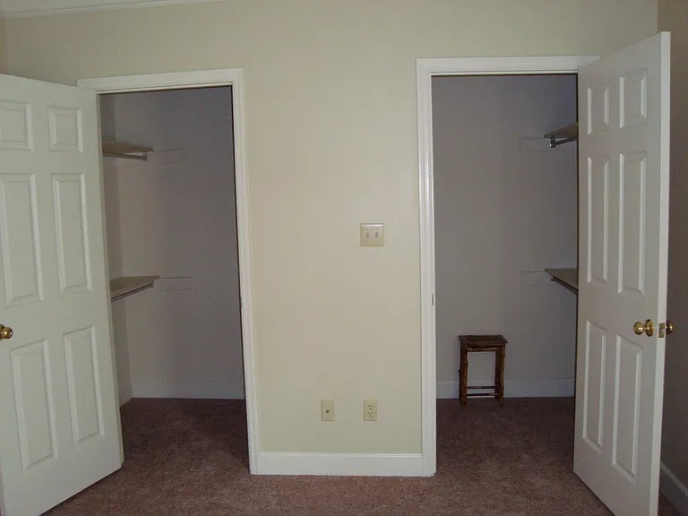 2709 W Doublegate Dr — Photo 22