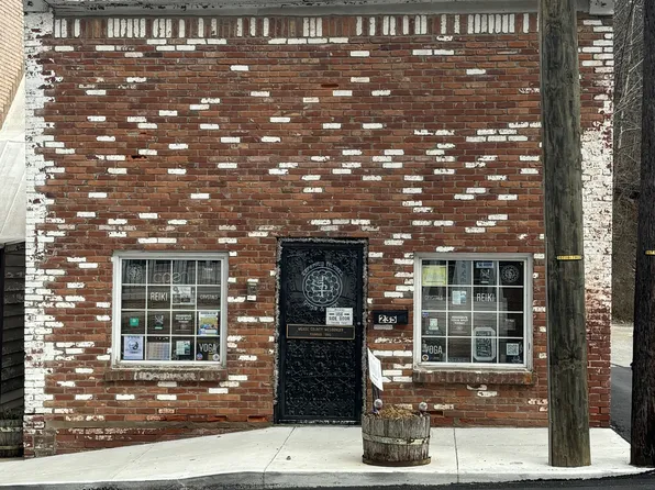 235 Main St Suite C1, Brandenburg, KY 40108