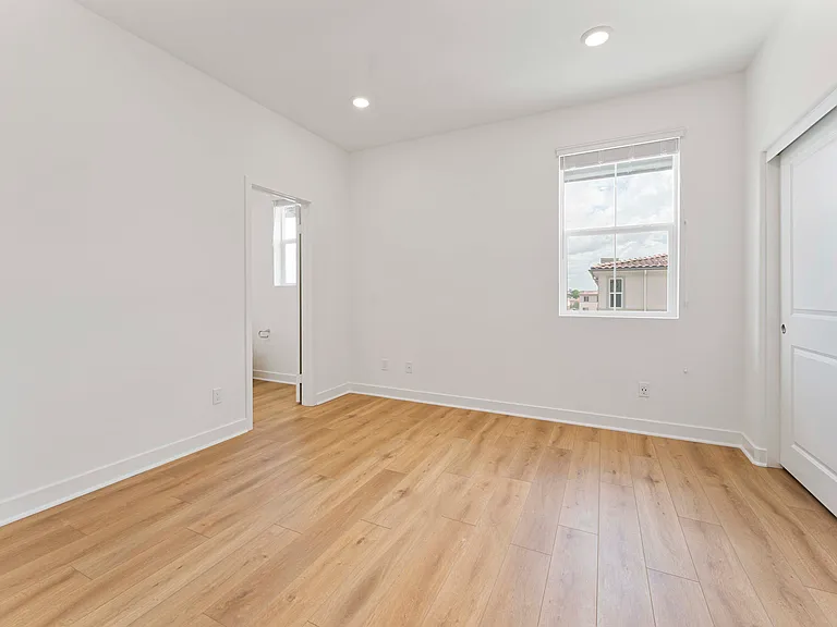 1606 S Marengo Ave #1606 — Photo 21