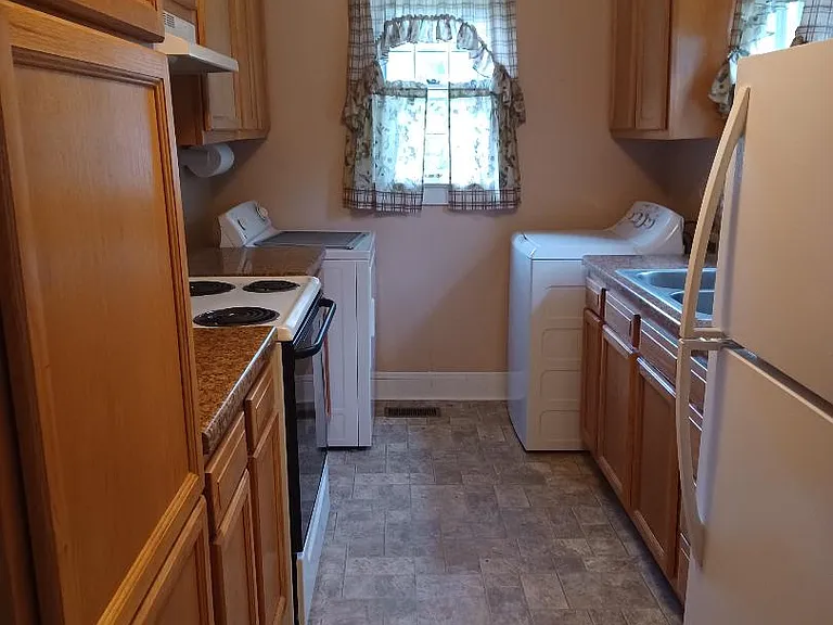 701 Circleview Dr — Photo 13