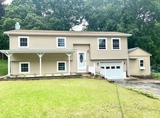 29 Spring Rd, Griswold, CT 06351