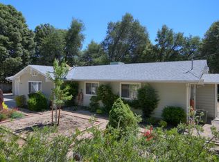 39217 Forest Park Ln, Oakhurst, CA