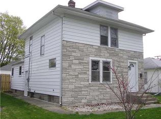 318 Wenger Ave, Mishawaka, IN 46544