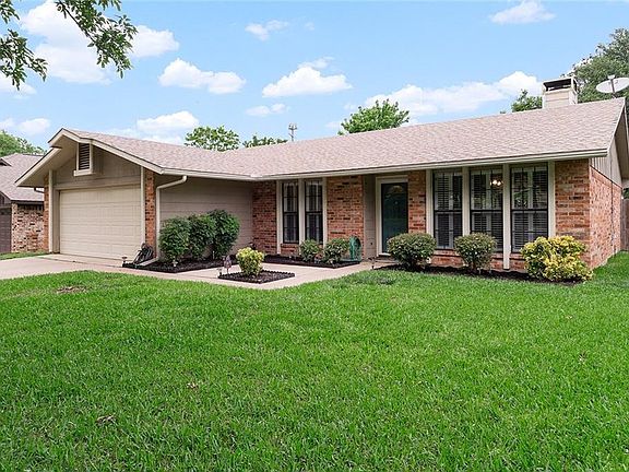 2nd image of 2217 Sequoia Ln