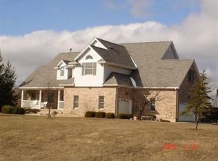 7590 New Paris Gettysburg Rd, New Paris, OH 45347