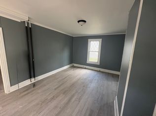 2 E McNeal St, Millville, NJ 08332