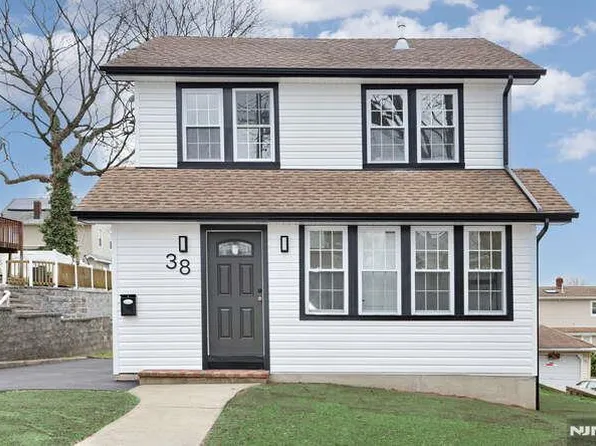 38 Chestnut Ave, Bogota, NJ 07603